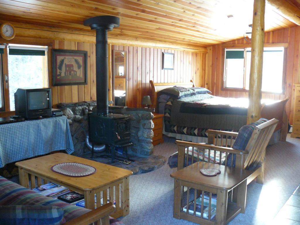 קלונה Hitching Post Resort חדר תמונה