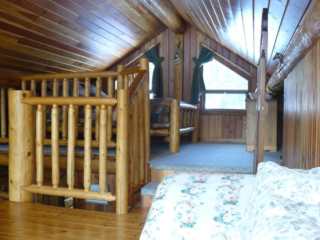 קלונה Hitching Post Resort חדר תמונה